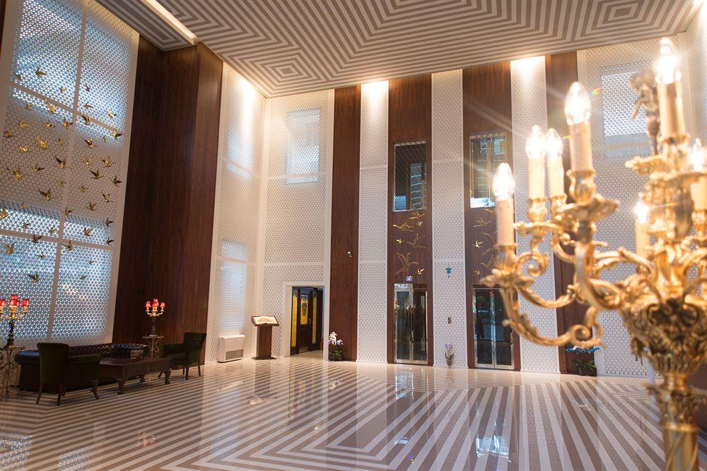 Vogue Hotel Supreme イスタンブール エクステリア 写真 The lobby of the hotel